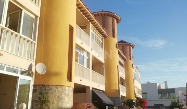 Apartamento / piso - Reventa - Orihuela Costa - Costa Blanca