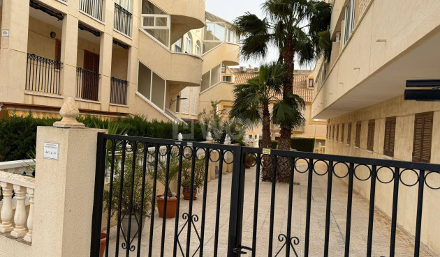 Apartamento / piso - Reventa - Orihuela Costa - La Regia