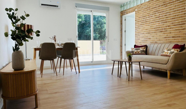 Apartamento / piso - Reventa - Pilar de la Horadada - Torre De La Horadada