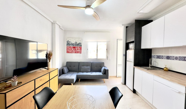 Apartamento / piso - Reventa - Torrevieja - 73647