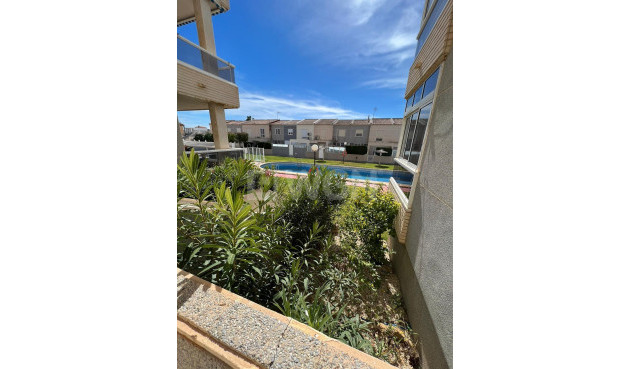 Apartamento / piso - Reventa - Torrevieja - aguas nuevas