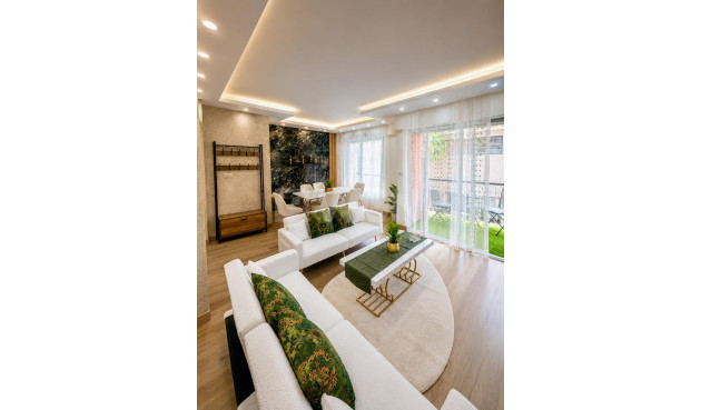 Apartamento / piso - Reventa - Torrevieja - Centro - Muelle Pesquero