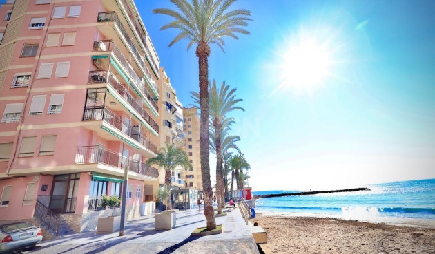 Apartamento / piso - Reventa - Torrevieja - Costa Blanca