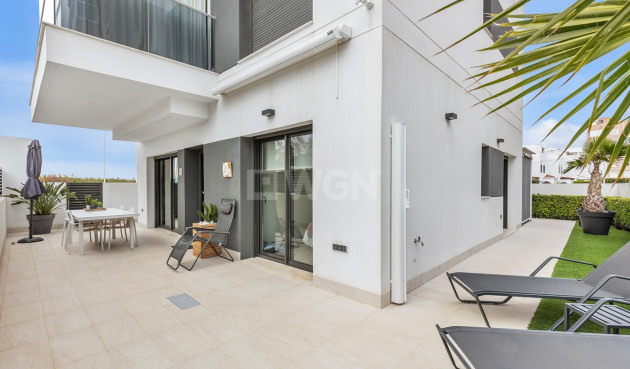 Apartamento / piso - Reventa - Torrevieja - Costa Blanca