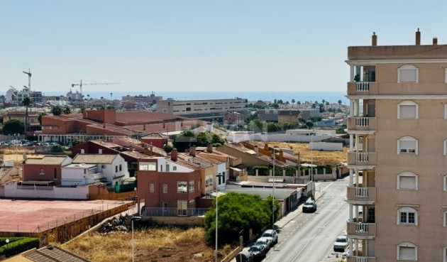 Apartamento / piso - Reventa - Torrevieja - Costa Blanca