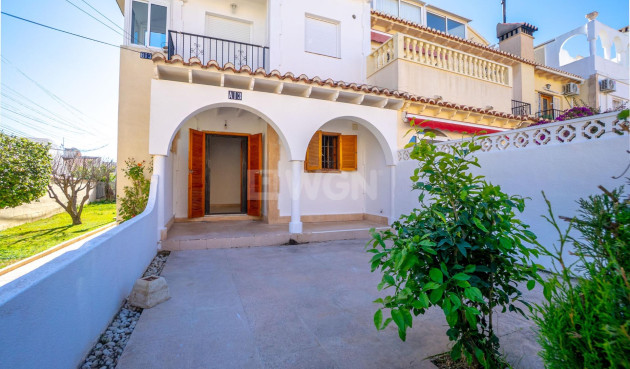 Apartamento / piso - Reventa - Torrevieja - El Chaparral