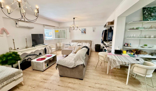 Apartamento / piso - Reventa - Torrevieja - Estacion De Autobuses