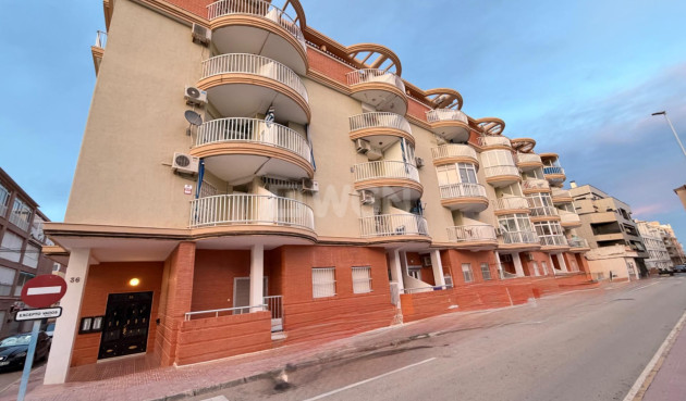 Apartamento / piso - Reventa - Torrevieja - La Mata Pueblo