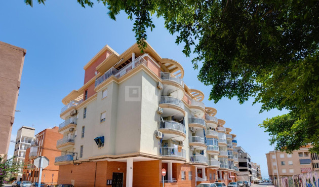 Apartamento / piso - Reventa - Torrevieja - La Mata Pueblo