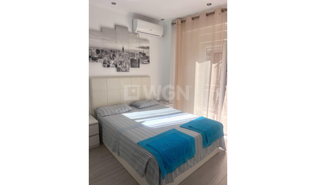 Apartamento / piso - Reventa - Torrevieja - Paseo Maritimo