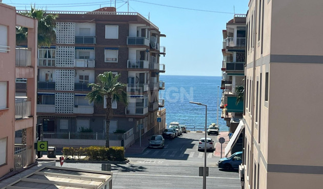 Apartamento / piso - Reventa - Torrevieja - Playa De Los Naufragos