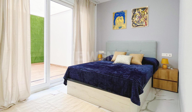 Apartamento / piso - Reventa - Torrevieja - Playa del Cura