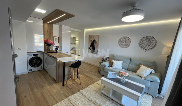 Apartamento / piso - Reventa - Torrevieja - Punta Prima