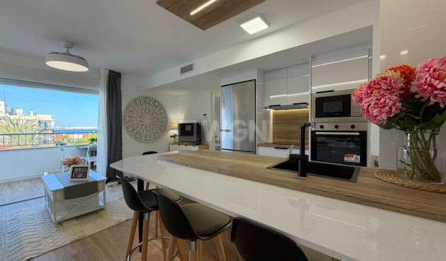 Apartamento / piso - Reventa - Torrevieja - Punta Prima