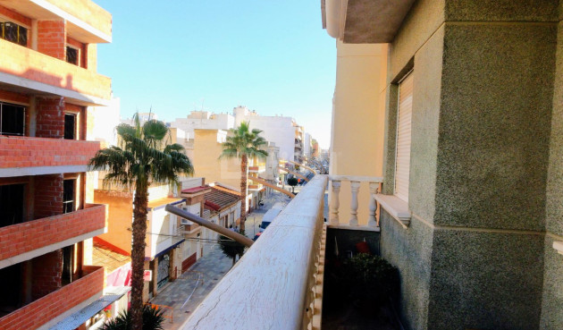 Apartamento / piso - Reventa - Torrevieja - Torrevieja