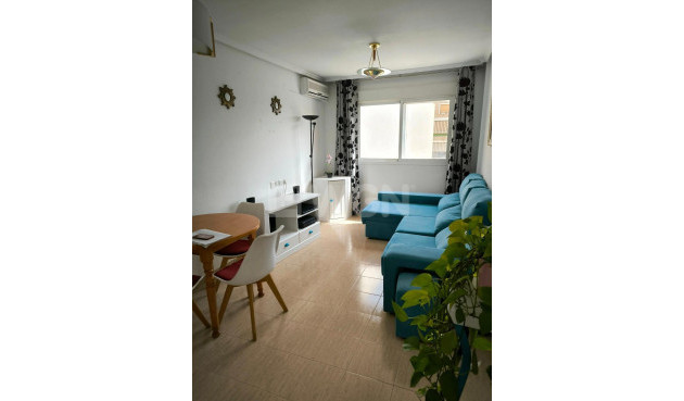 Apartamento / piso - Reventa - Torrevieja - Torrevieja