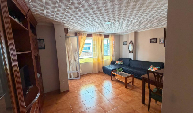 Apartamento / piso - Reventa - Torrevieja - Torrevieja