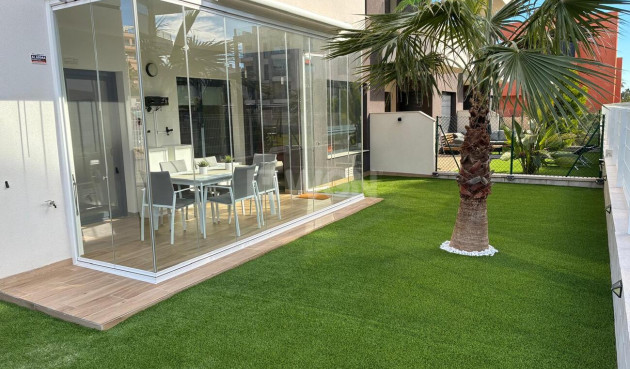 Apartamento / piso - Reventa - Villamartin - Costa Blanca