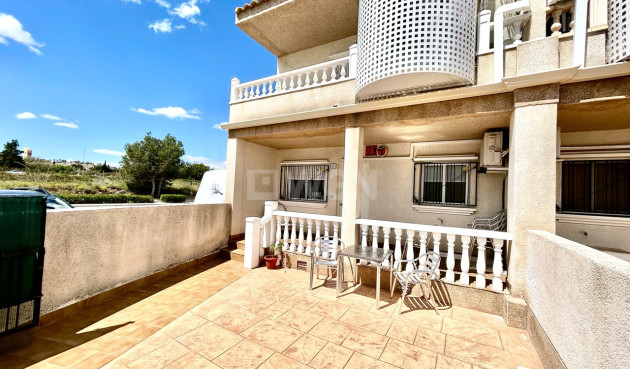 Apartamento / piso - Reventa - Villamartin - Costa Blanca