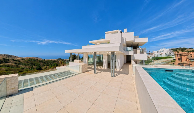 Apartment / flat - New Build - Ojen - El Soto De Marbella