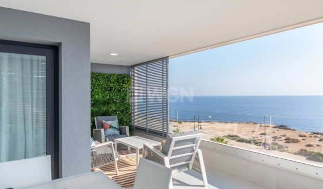 Apartment / flat - New Build - Torrevieja - Punta Prima