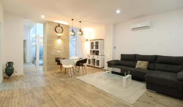 Apartment / flat - Resale - Alicante - Carolinas Bajas