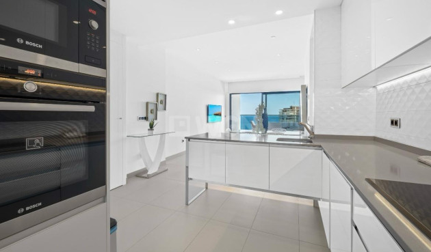 Apartment / flat - Resale - Benidorm - Playa de Poniente