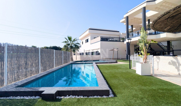 Apartment / flat - Resale - Lo Crispin - Inland