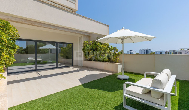 Apartment / flat - Resale - Orihuela - Las Colinas Golf