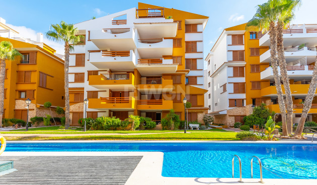 Apartment / flat - Resale - Punta Prima - Costa Blanca