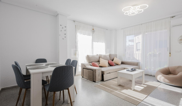 Apartment / flat - Resale - San Miguel de Salinas - Inland