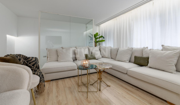 Apartment / flat - Resale - Torrevieja - 24599