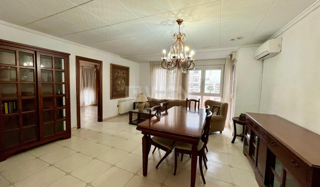 Apartment / flat - Resale - Torrevieja - 61714