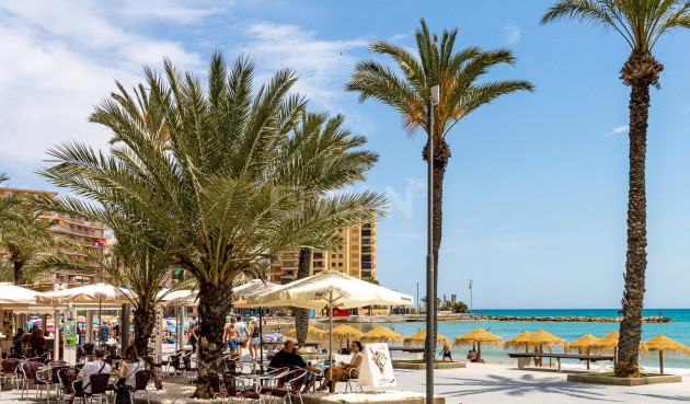 Apartment / flat - Resale - Torrevieja - 77405
