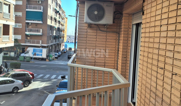 Apartment / flat - Resale - Torrevieja - Acequion