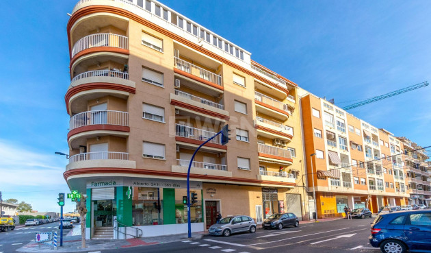 Apartment / flat - Resale - Torrevieja - Acequion