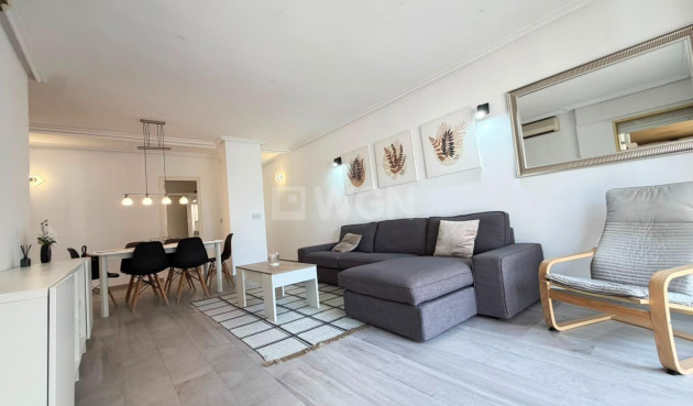 Apartment / flat - Resale - Torrevieja - Centro - Muelle Pesquero