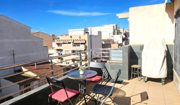 Apartment / flat - Resale - Torrevieja - Centro