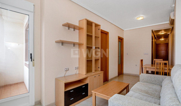 Apartment / flat - Resale - Torrevieja - Centro