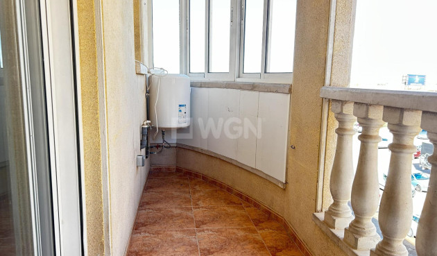 Apartment / flat - Resale - Torrevieja - Centro