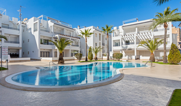 Apartment / flat - Resale - Torrevieja - Costa Blanca