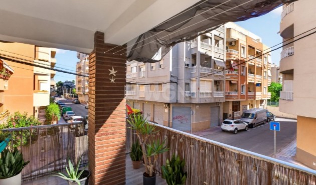 Apartment / flat - Resale - Torrevieja - Costa Blanca