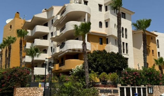 Apartment / flat - Resale - Torrevieja - Costa Blanca