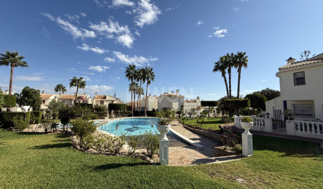 Apartment / flat - Resale - Torrevieja - Costa Blanca