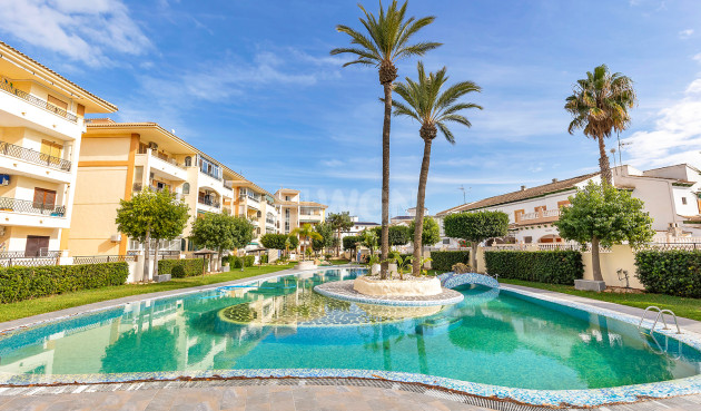 Apartment / flat - Resale - Torrevieja - Costa Blanca