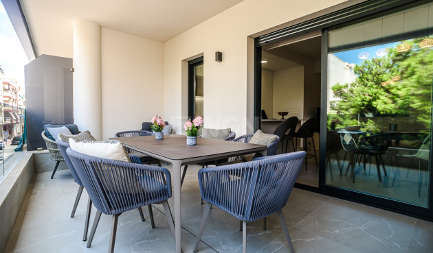 Apartment / flat - Resale - Torrevieja - Costa Blanca