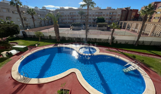 Apartment / flat - Resale - Torrevieja - Costa Blanca