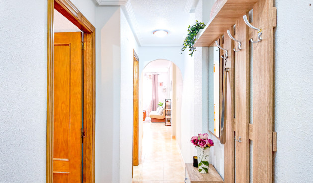 Apartment / flat - Resale - Torrevieja - Costa Blanca