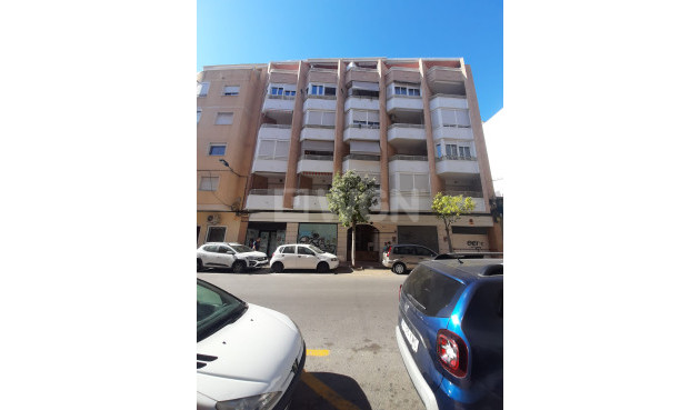 Apartment / flat - Resale - Torrevieja - Costa Blanca