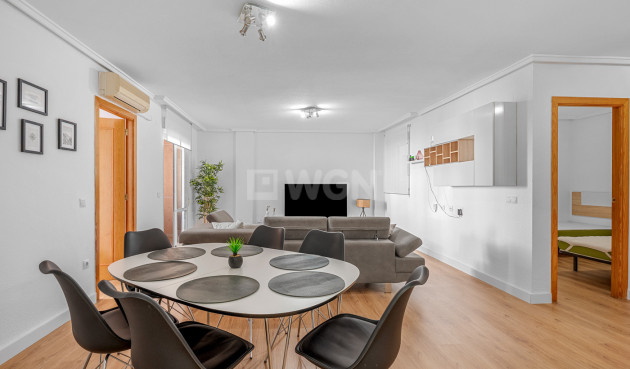 Apartment / flat - Resale - Torrevieja - Costa Blanca